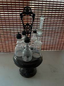 lot 191 image: Antique Spice Rack