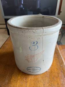 lot 219 image: 3 Gallon Red Wing Crock