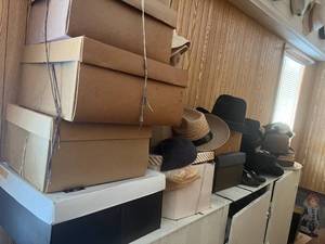 lot 110 image: Large Lot of Hats