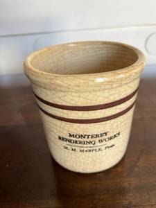 lot 141 image: Monterey Rendering Works Stoneware