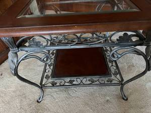 lot 172 image: Glass Top Coffee Table