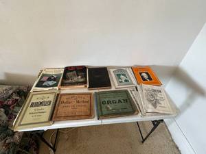 lot 85 image: Antique Books & Sheet Music