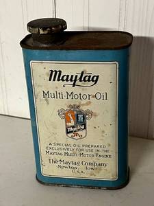 lot 324 image: Maytag Multi-Motor Oil Can