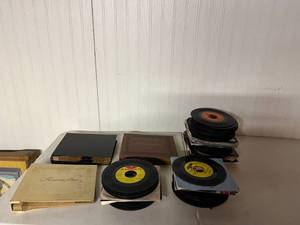 lot 337 image: Large Lot of 45 Records