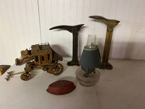 lot 340 image: Mixed Lot of Collectibles