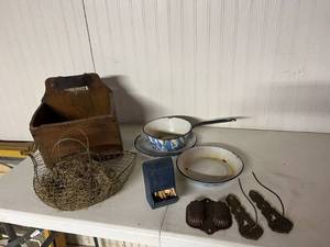 lot 346 image: Mixed Lot of Antiques