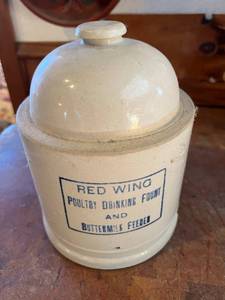 lot 407 image: Red Wing Poultry Drinking Fount & Buttermilk Feeder