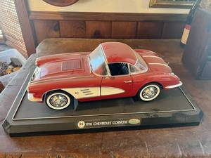 lot 427 image: 1958 Chevrolet Corvette