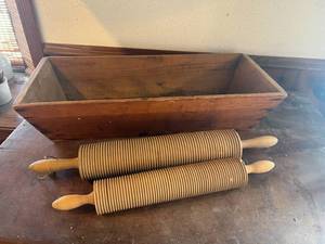 lot 444 image: Vintage Wood Box & Rolling Pins