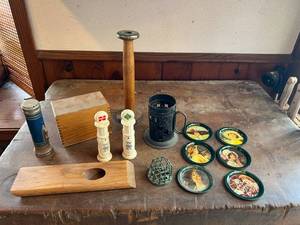 lot 517 image: Mixed Collectibles Lot