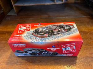 lot 553 image: Dale Earnhardt Winston Winner Stock Car