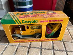 lot 569 image: Crayola Collectible Car Bank & Crayola Crayons