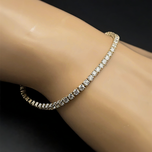 New Timeless 4.00 Carat Straight-Line Diamond Tennis Bracelet in 14k Yellow Gold Retail $7,450 Retail VIDEO