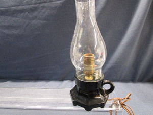 Black Amethyst Finger Lamp