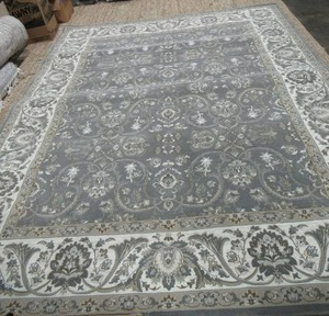 lot 13 image: Thomasville Timeless Classic Rug Collection  Alden Gray, 7 10 x 10