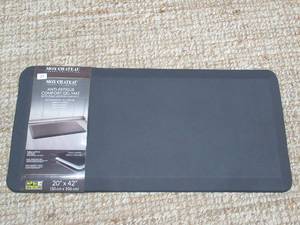 lot 27 image: Mon Chateau Anti-Fatigue Comfort Gel Mat  Slate Gray 1 ft. 6 in. x 3 ft. 5 in.