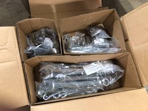 Husky  Mechanics Tool Set (432-Piece) Customer returns Review all pictures