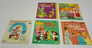 lot 36 image: (5)1960s 45 Rpm Childrens Records and Books Nursery Rhymes Etc.
