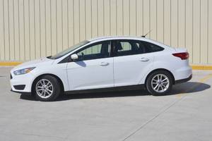 2015 Ford Focus SE ONLY 116,000 MILES