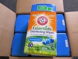 case of 6 arm and hammer essentials...