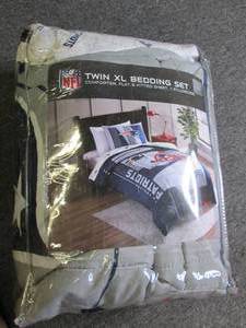 NFL Licensed 5-Pc. Bed Set twin xl...