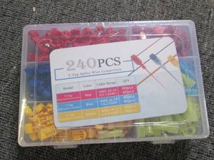 package of 240 t-tap splice wire co...
