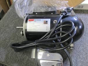 dayton oscillating wall mount fan m...