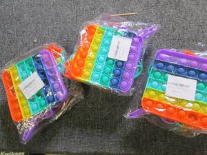 3 packages of 4 pop it fidgets...