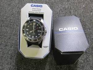 casio 3-hand analog rotating bezel ...