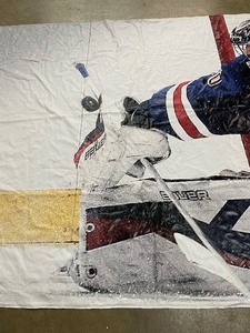 lot 115 image: NHL Henrik Lundqvist New York Rangers Goalie Hockey Banner, 250 x 64 U
