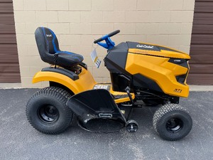 lot 2 image: Brand New Cub Cadet XT1 Enduro LT 42 in. 56-Volt MAX 60 Ah Battery Lithium-Ion Electric Drive Cordless Riding Lawn Tractor with Charger V