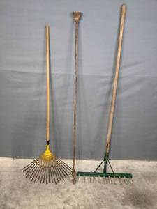 lot 261 image: Vintage Auger, Hay Rake and Leaf Rake  M