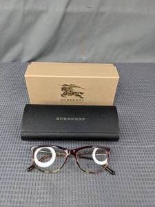 lot 14A image: New Burberry Glasses with Display Lenses and Case L