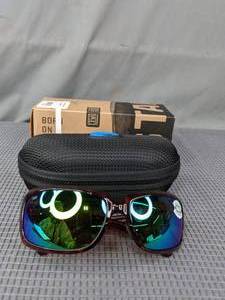lot 131A image: New Costa Sunglasses with Case L
