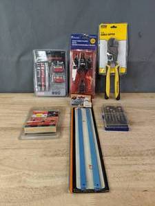 lot 248 image: Precision Screwdriver Sets, Snap Ring Pliers, Cable Cutters, Carbon Hacksaw Blade and 3 Piece Bit Set  R