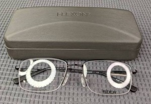 lot 74A image: NEW Flexon H6003 001 Eyeglass Glasses with Display Lenses L