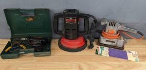 lot 336 image: Power Tools Weller Soldering Gun, Craftsman Buffer Polisher, Black and Decker Deluxe Sander R