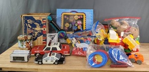 lot 352 image: Vintage Toy Collection Lite Brite, RoseArt Art Set, Bop It and Much More R