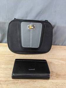 lot 74 image: Garmin Nuvi Navigation System R