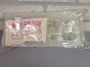 lot 43 image: Vintage NUDE Cube Tray in Original Packaging