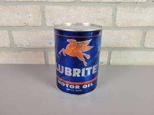 lot 5 image: Vintage Mobil LUBRITE 1qt Oil Can w Pegasus - Sealed and Full
