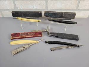 lot 112 image: (5) Antique Razors - See Description for Details