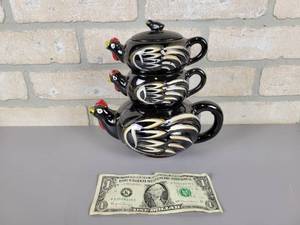 lot 125 image: Vintage Japanese Stacking Redware Chicken Teapot and Creamers