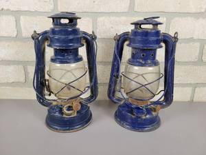 lot 134 image: Pair of Vintage Tin  Glass Lanterns - Approx. 9.5 Each