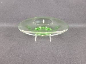 lot 146 image: Vintage Dome Rolled Green Depression Glass Bowl - Approx. 10.75 Diameter x 2 Deep