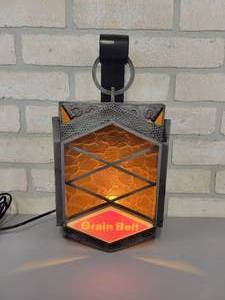 lot 190 image: Vintage Grain Belt Beer Lantern Sign - Tested and Works