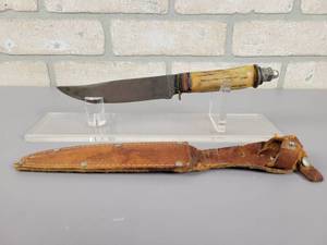 lot 238 image: WW2 Era German Mercator K55K Fixed Blade Black Cat Knife - Approx. 5 Blade - Solingen, Germany