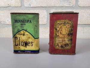 lot 243 image: (2) RARE Vintage Minneopa Brand Spice Tins - Mankato, MN