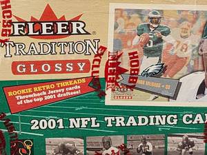 lot 132 image: Un-Opened Old New Stock 2001 Hobby Fleer Exclusive Traditional Glossy Baseball Cards