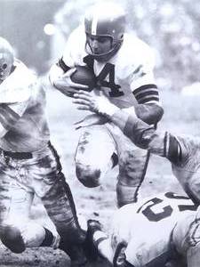 lot 8 image: Cleavland Browns Great Otto Graham Autographed Photo
